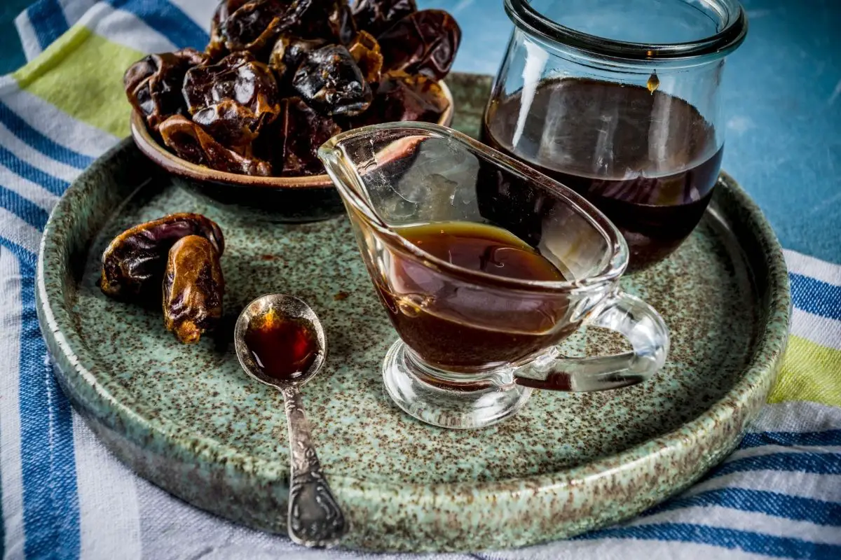 How To Make Date Syrup