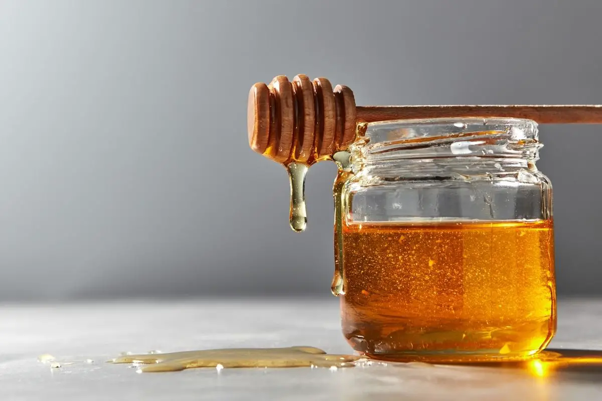 17 Easy Ways To Substitute For Honey